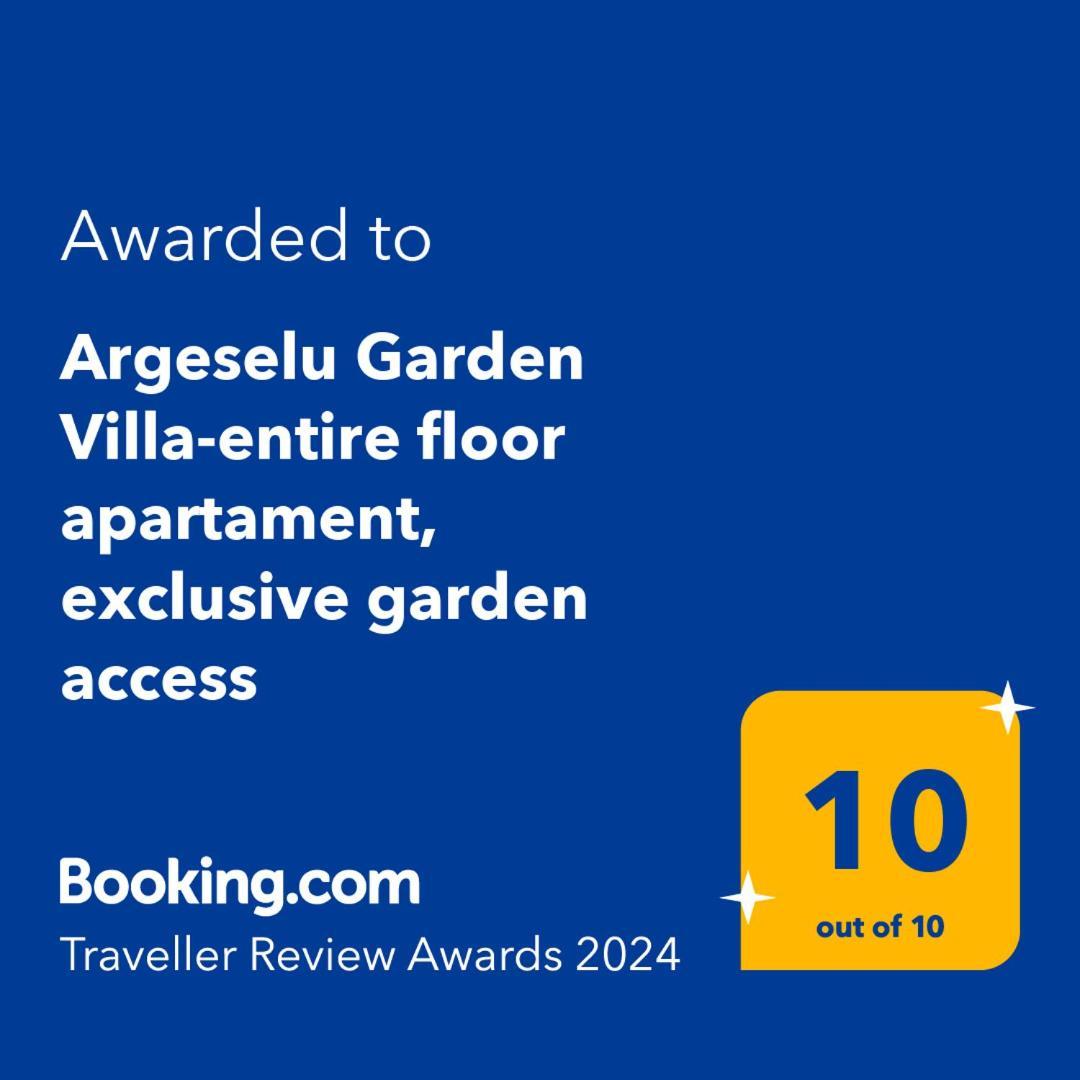 Argeselu Garden Villa - Entire Floor Apartment, Exclusive Garden Access Maracineni Exterior photo